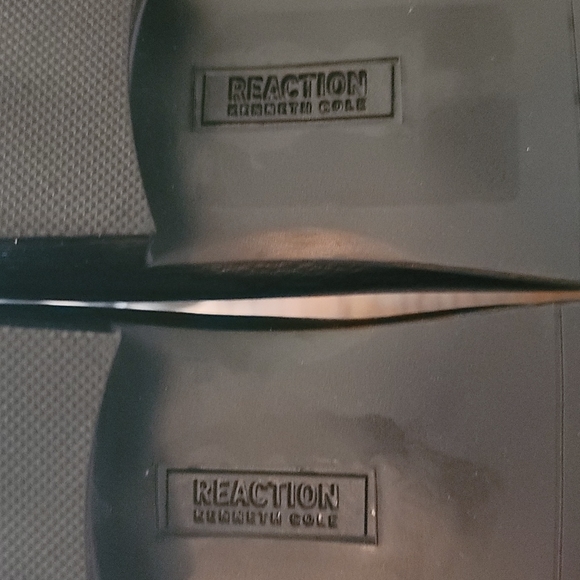 REACTION KENNETH COLE Salt Leather Chelsea Boot Size 8.5 - Picture 9 of 10